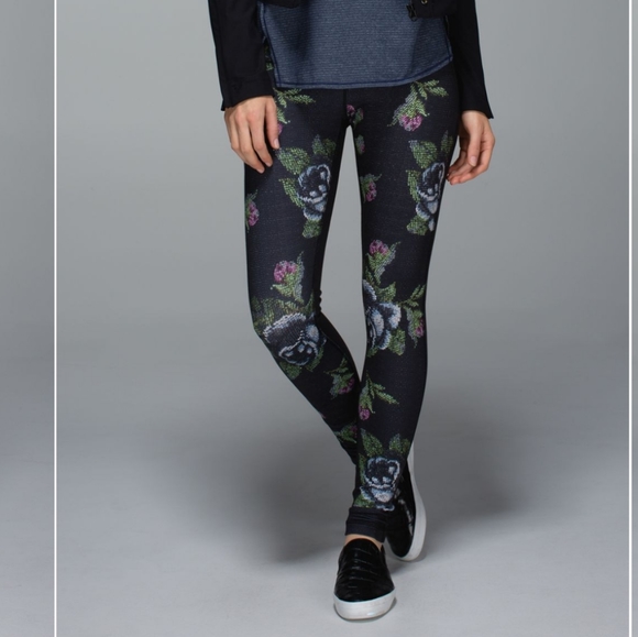 lululemon athletica Pants - Lululemon garden party leggings